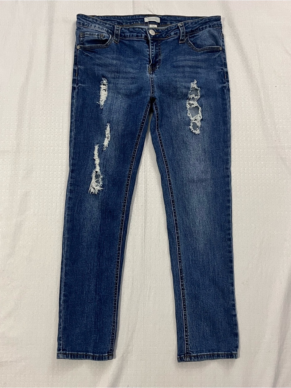 Blue Asphalt Women's Dark Blue Distressed Skinny Jeans size 13/31